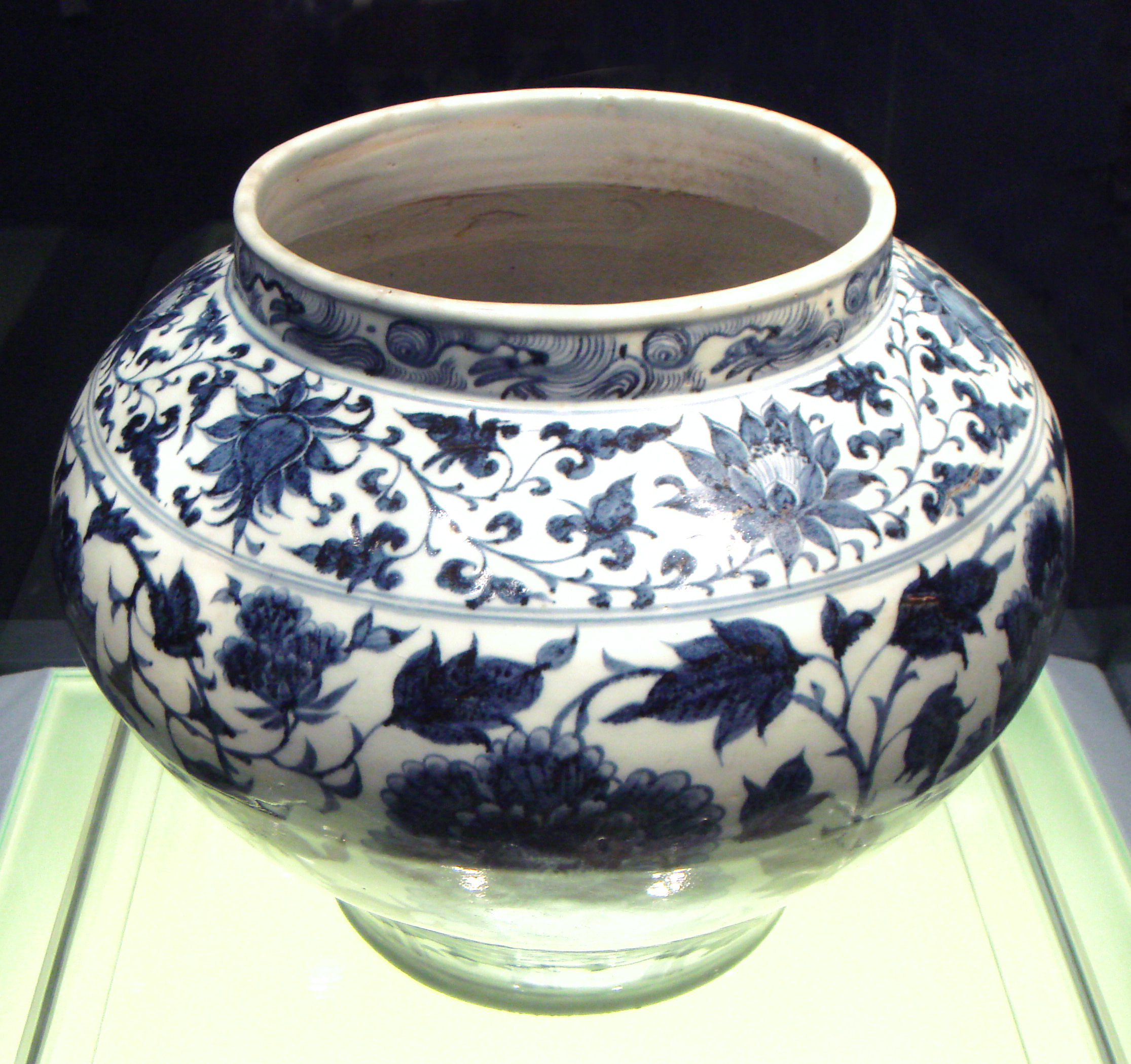 Cách nhận biết đồ sứ cổ thật và giả